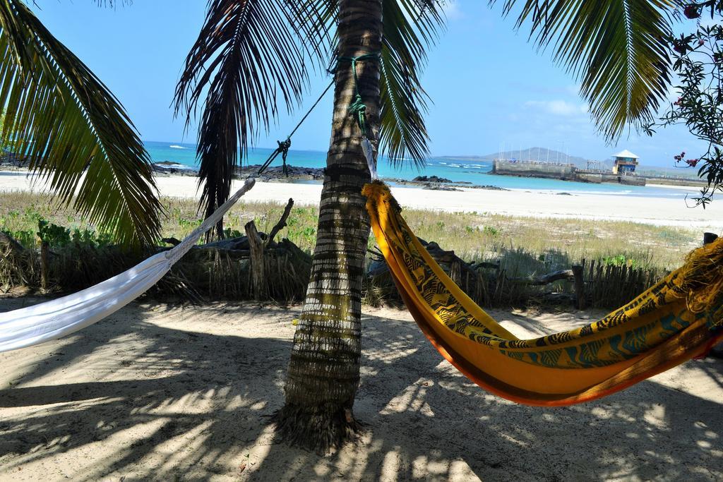 The Isabela Beach House Puerto Villamil Buitenkant foto