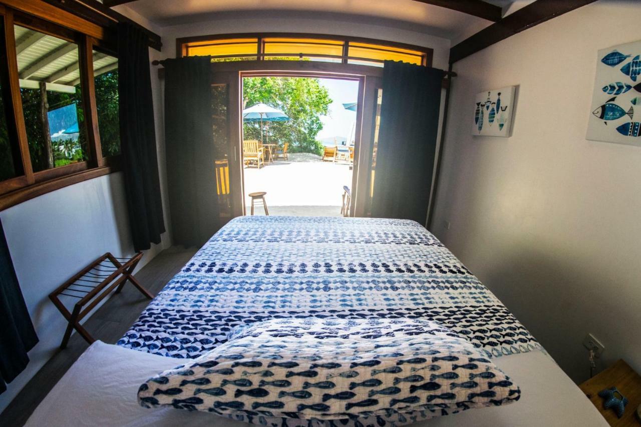 The Isabela Beach House Puerto Villamil Buitenkant foto
