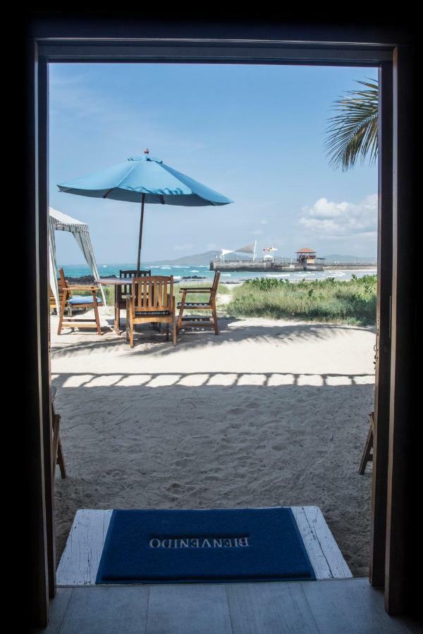 The Isabela Beach House Puerto Villamil Buitenkant foto